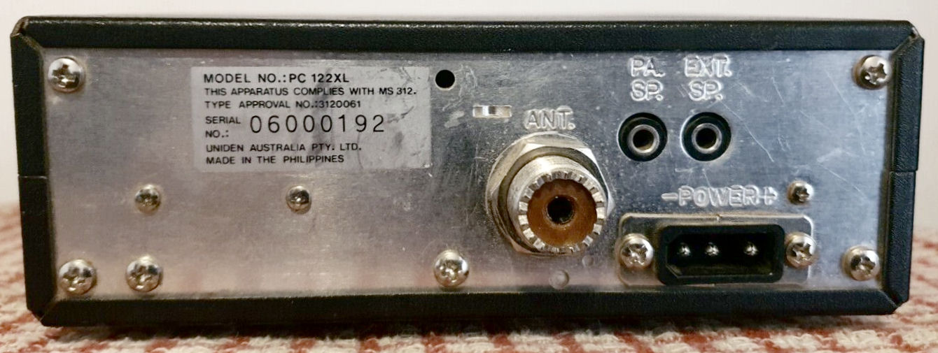 Uniden PC-122 XL